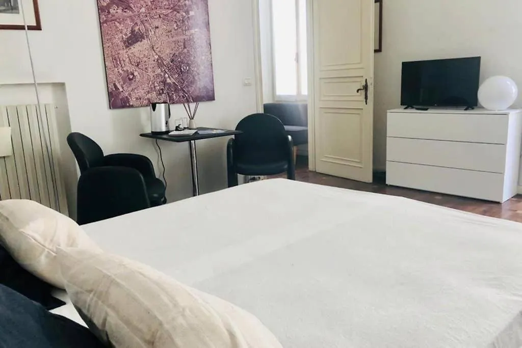 Apartment Battistero XX Marzo Exclusive Balcony Parma Italy