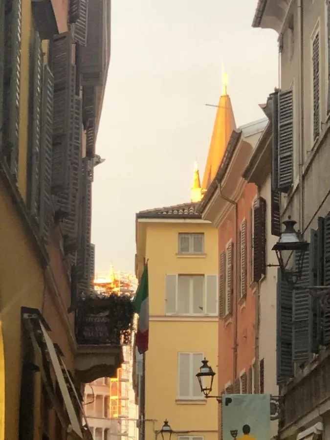 Apartment Battistero XX Marzo Exclusive Balcony Parma